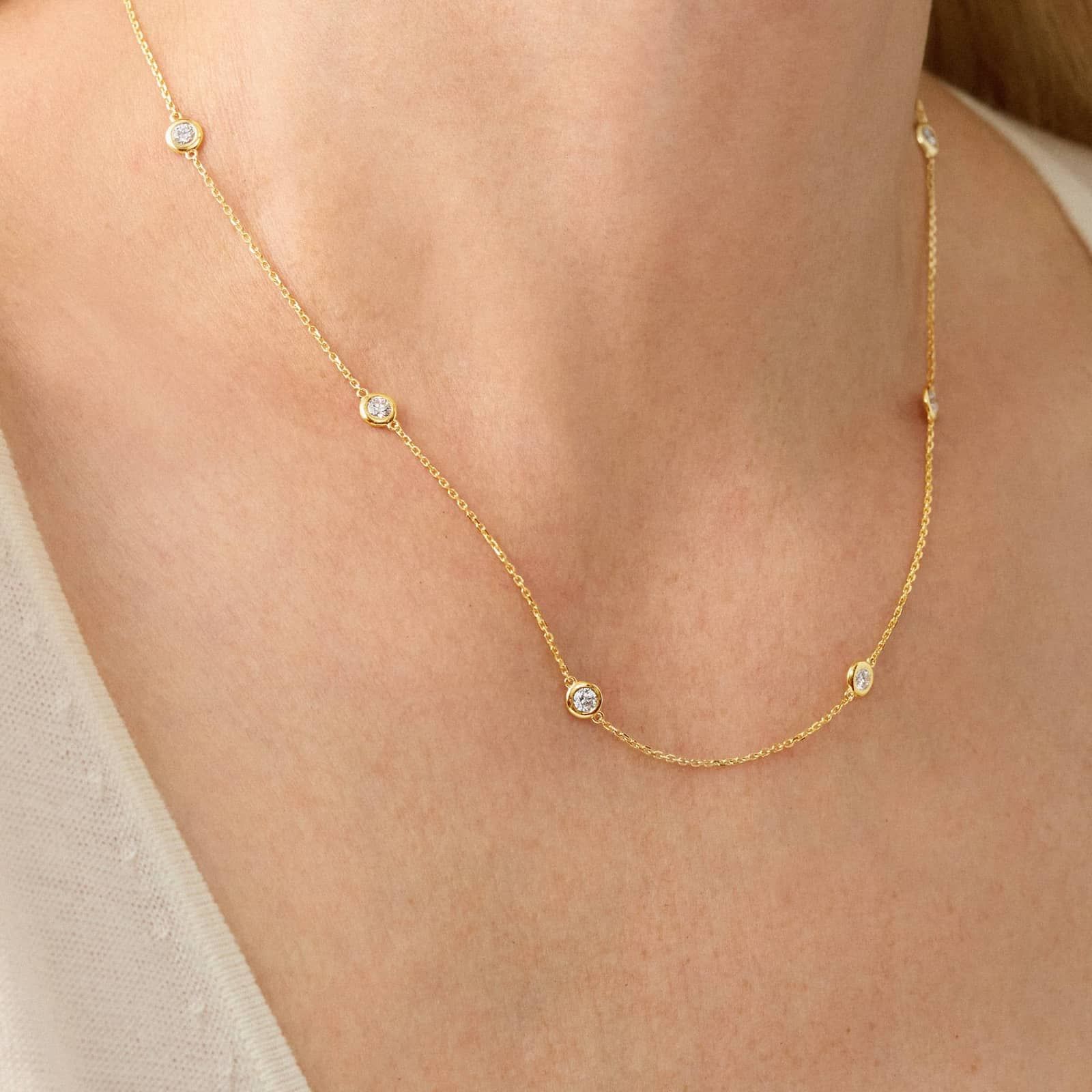 Eight-Stone Lab-Grown Diamond Station Necklace in 14K Yellow Gold (1 ct.tw.)