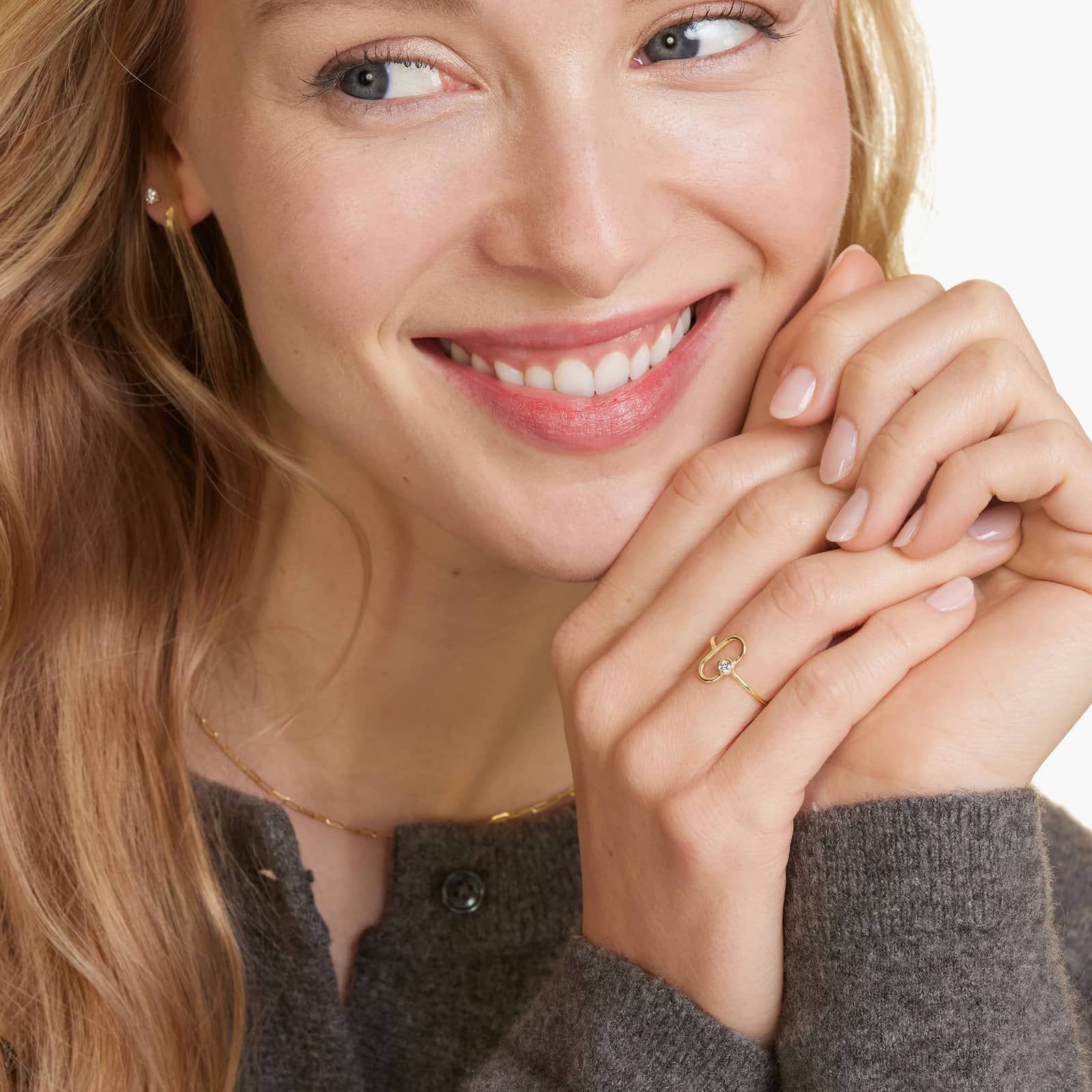 Dainty Diamonds Geometric Oval Ring In 14K Yellow Gold By James Allen