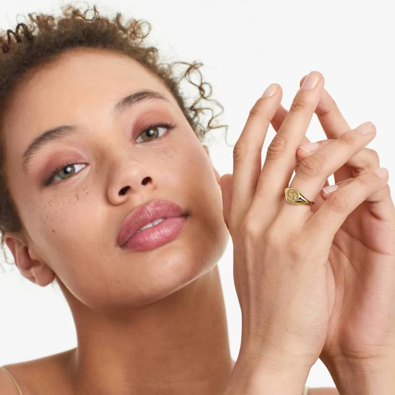 Pisces Zodiac Signet Ring In 14K Yellow Gold