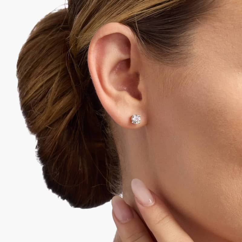 Canadian Diamond Stud Earrings in 18k White Gold (1 ct. tw.)