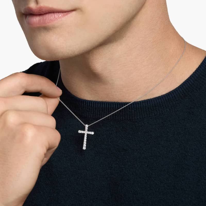 Diamond Cross Pendant in 14k White Gold (3/4 ct. tw.)