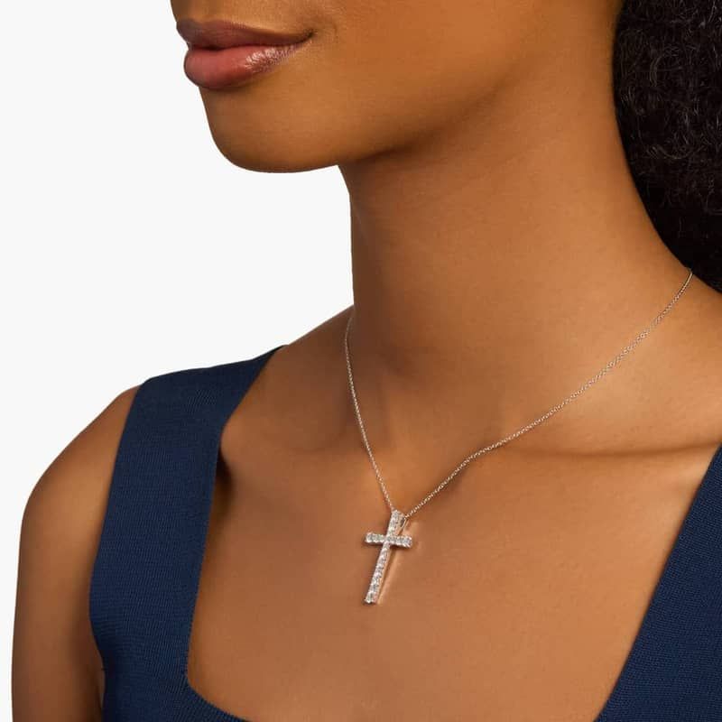 Diamond Cross Pendant in 14k White Gold (1 1/2 ct. tw.)