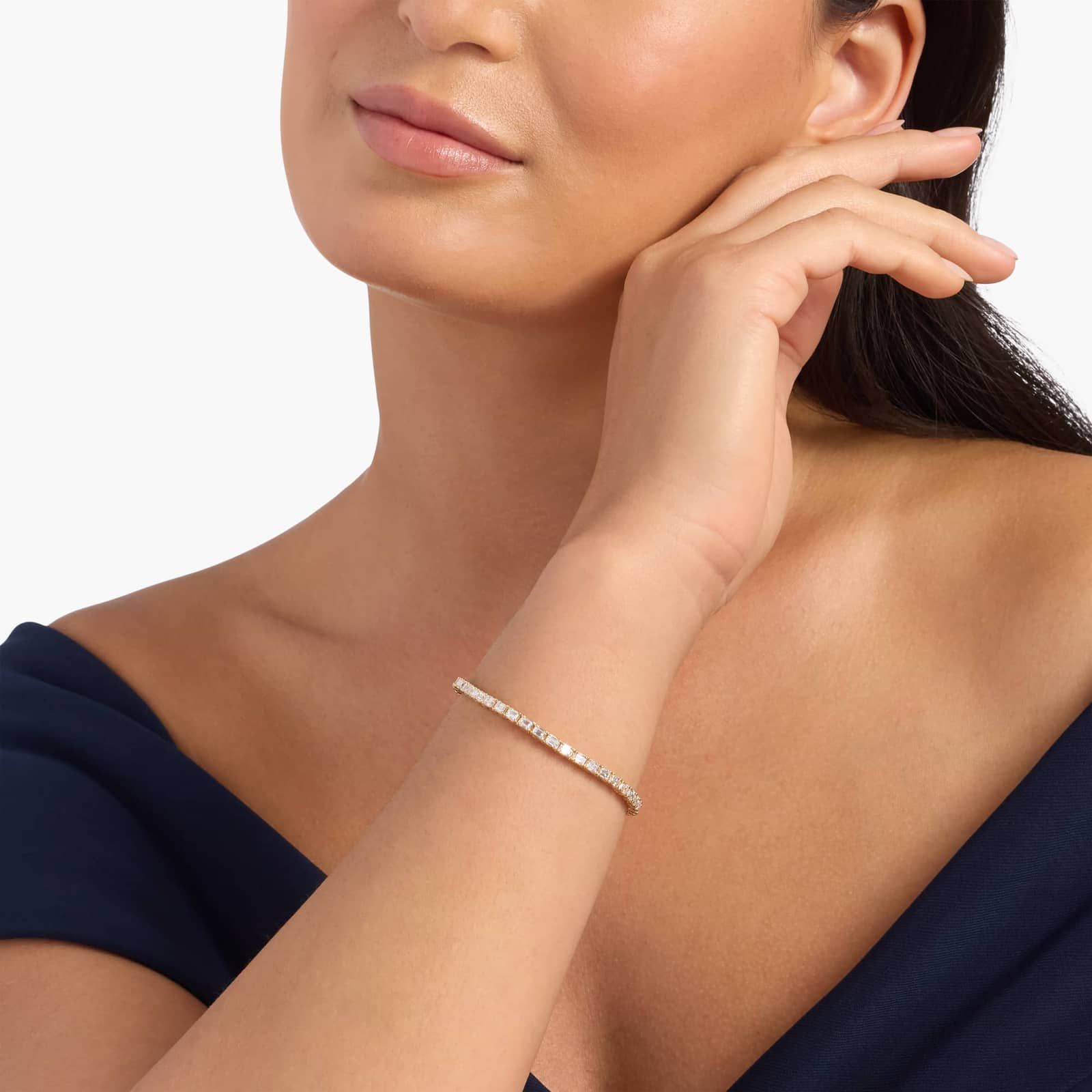 East-West Emerald Cut Diamond Tennis Bracelet in 14K White Gold (5 Ct. Tw.)