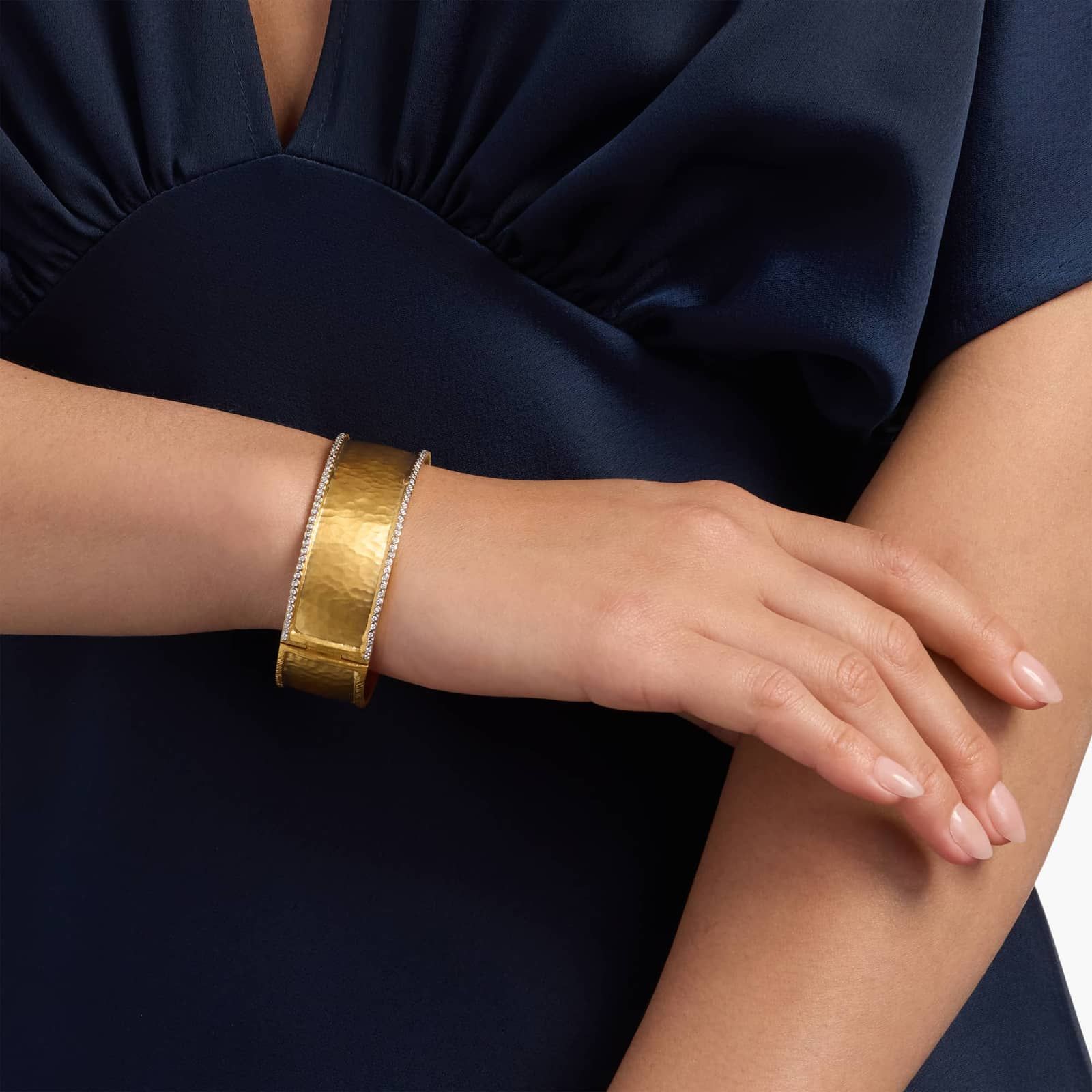 7.25" 2 Row Diamond Hammered Bangle Bracelet in 14K Yellow Gold