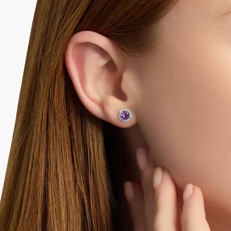 Amethyst and Micropavé Diamond Stud Earrings in 18k White Gold (5mm)