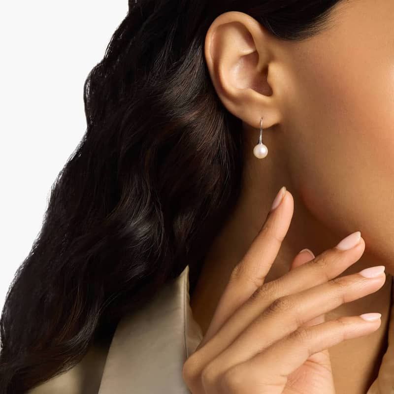 Akoya Cultured Pearl Drop Earrings in 18k White Gold (7mm)