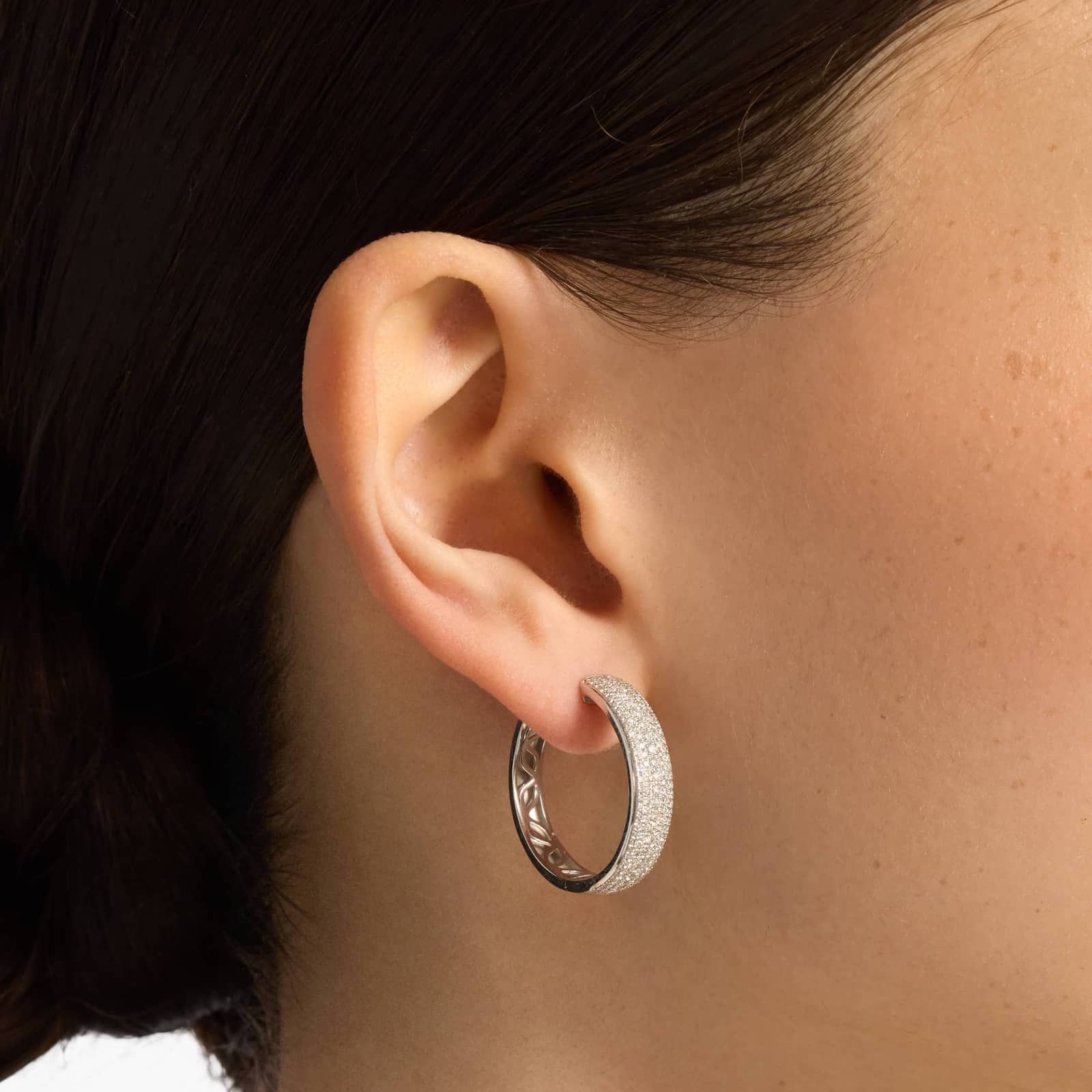 Multi-Row Diamond Hoop Earrings in 14k White Gold (1 1/8 ct. tw.)