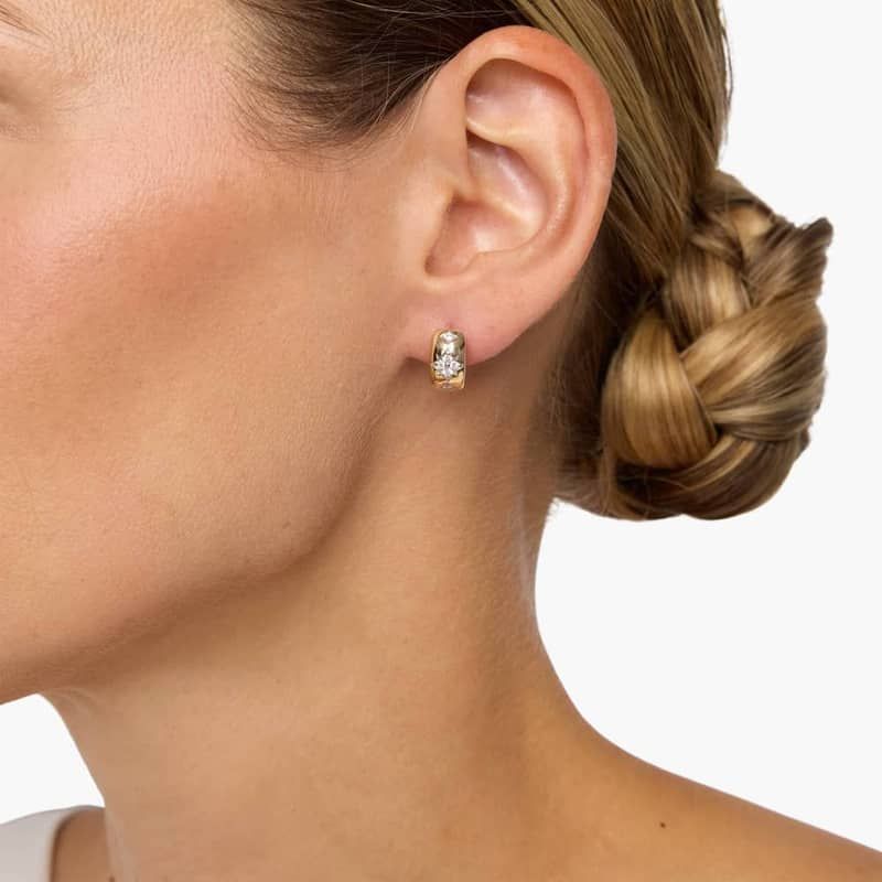 Wide Diamond Glimmer Huggie Earrings in 14K Yellow Gold (1/4 Ct. Tw.)