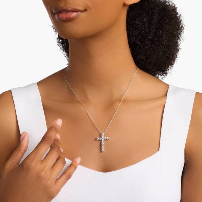 Blue Nile Signature Diamond Cross Pendant in Platinum (2 ct. tw.)