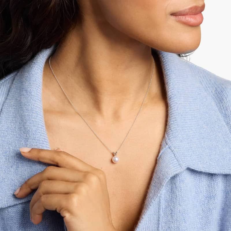 18" Premier Akoya Cultured Pearl Pendant in 18k White Gold (8.0-8.5mm)