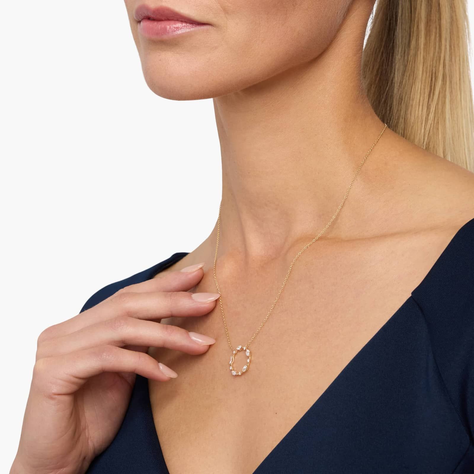 Marquise and Round Alternating Diamond Circle Necklace in 14K Yellow Gold