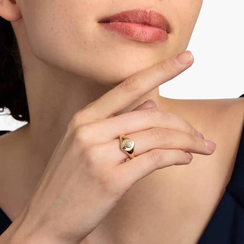 Heart Diamond Signet Ring in 14k Yellow Gold (1/4 ct. tw.)