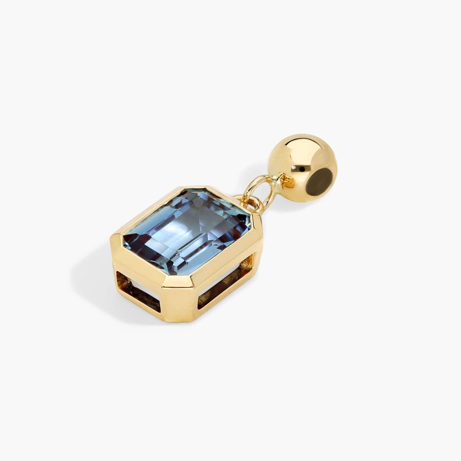 14K Yellow Gold Emerald Cut Bezel Set Lab Grown Alexandrite Birthstone Charm By James Allen