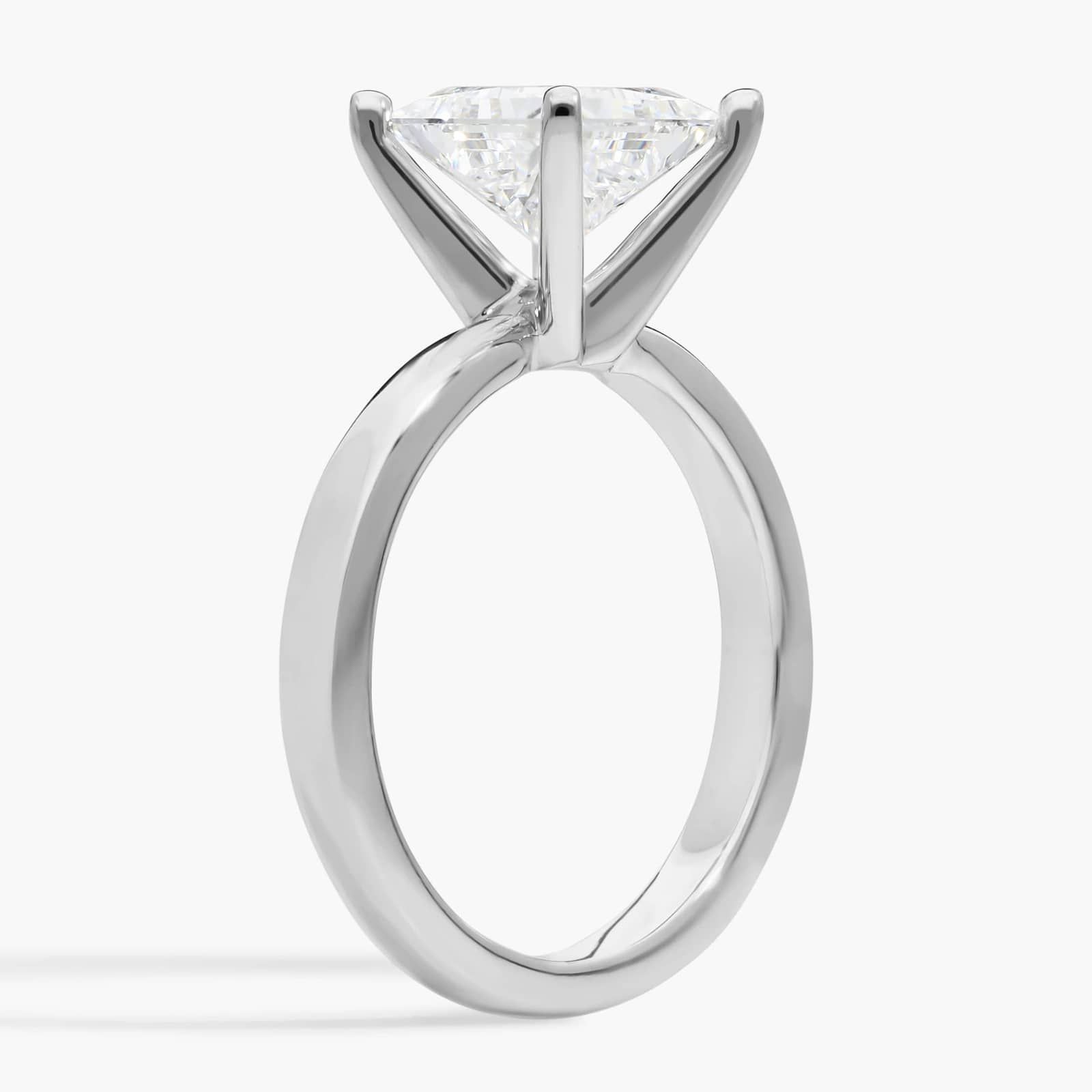 2 CT. GIA Certified Princess Lab Created Diamond Size 6 Classic Comfort Fit Solitaire Engagement Ring in Platinum (2.5mm)