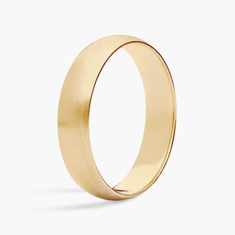 Matte Classic Wedding Ring in 14k Yellow Gold (5mm)