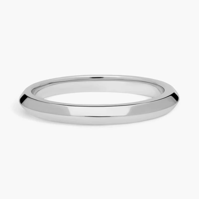 ZAC ZAC POSEN Knife-Edge Wedding Ring in Platinum