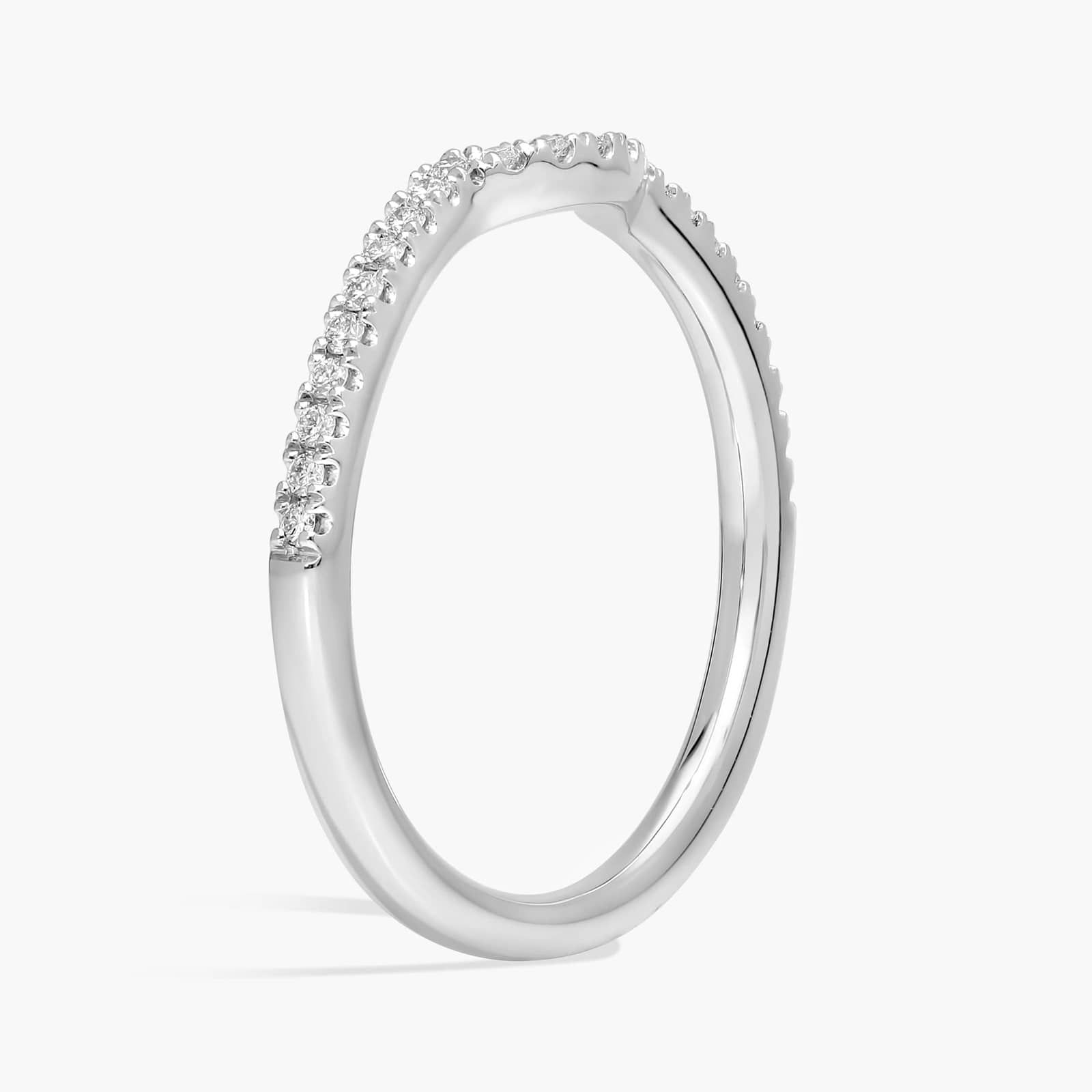Curved Pavé Diamond Wedding Ring in Platinum (1/6 ct. tw.)