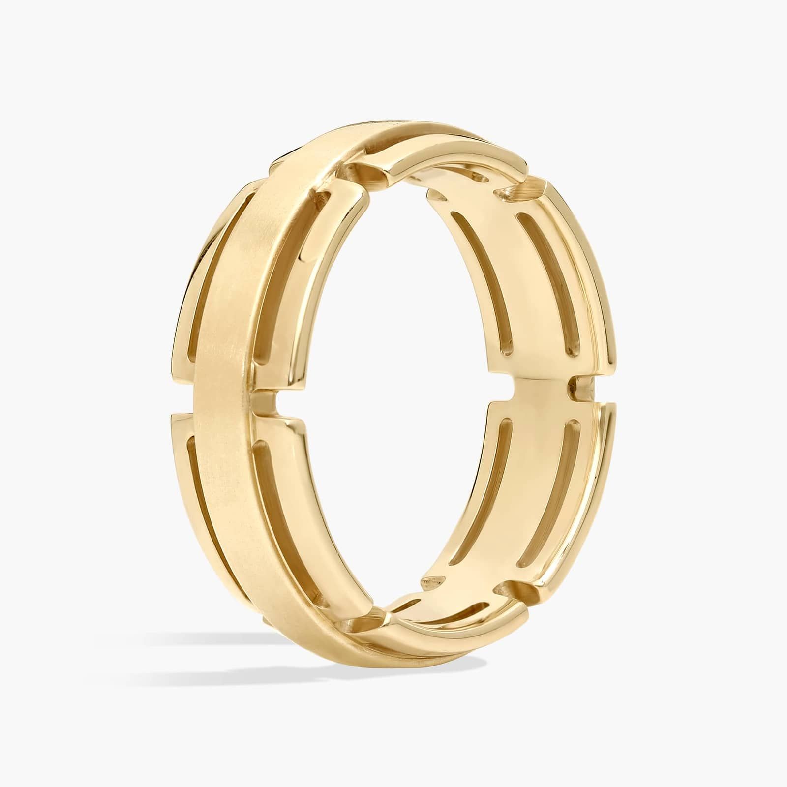 Modern Link Edge Wedding Ring in 14k Yellow Gold (7mm)