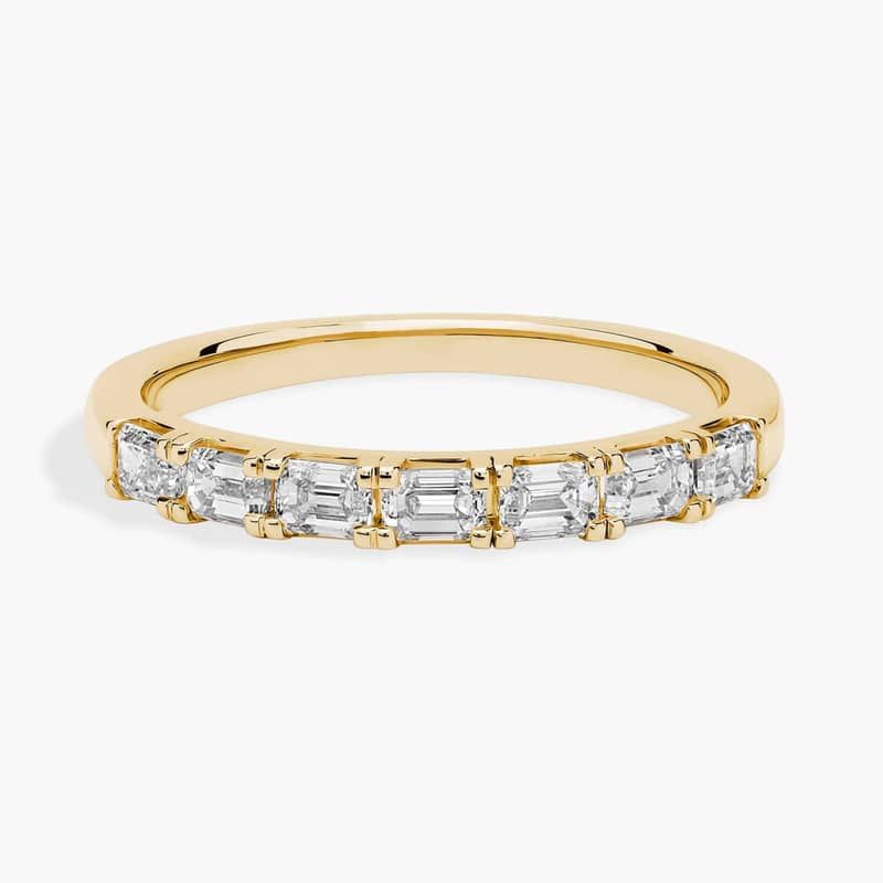 East-West 7-Stone Emerald Diamond Anniversary Ring in 14k Yellow Gold (5/8 ct. tw.)