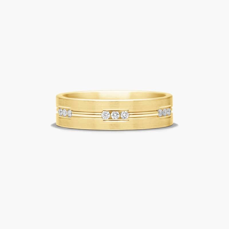 Etched Channel Set Men's Diamond Wedding Band In 14K Yellow Gold (6.00mm)
