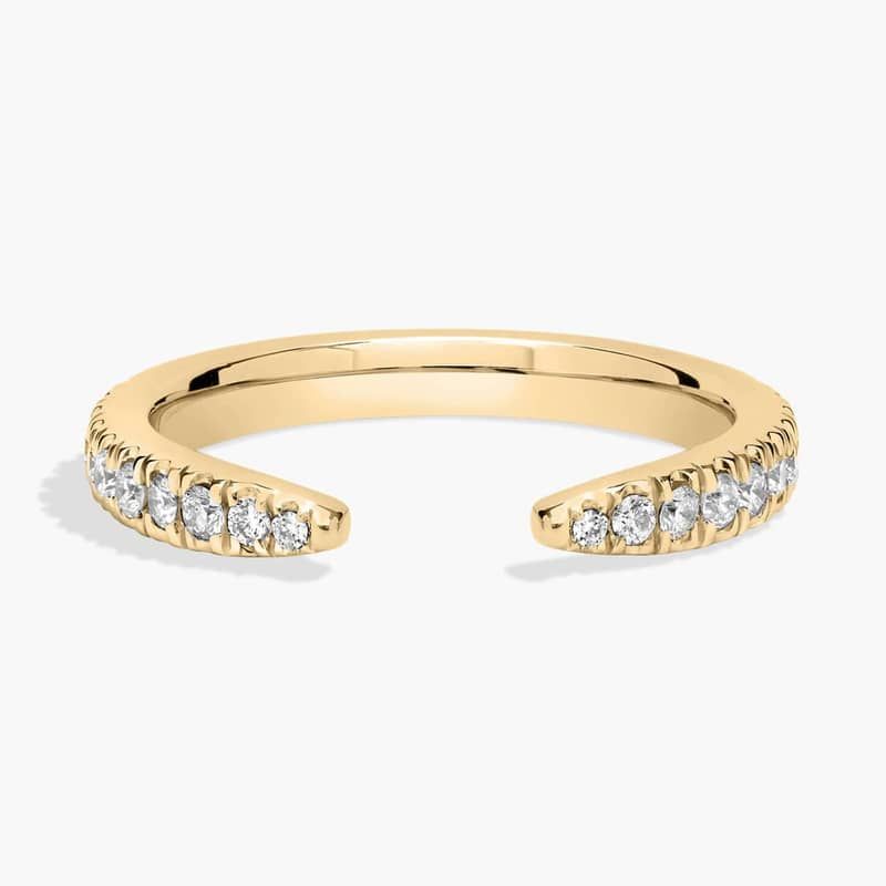 Open Point Stackable Wedding Ring in 14k Yellow Gold (1/4 ct. tw.)