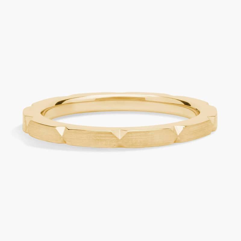 Classic Wedding Ring in 18k Yellow Gold (2mm)