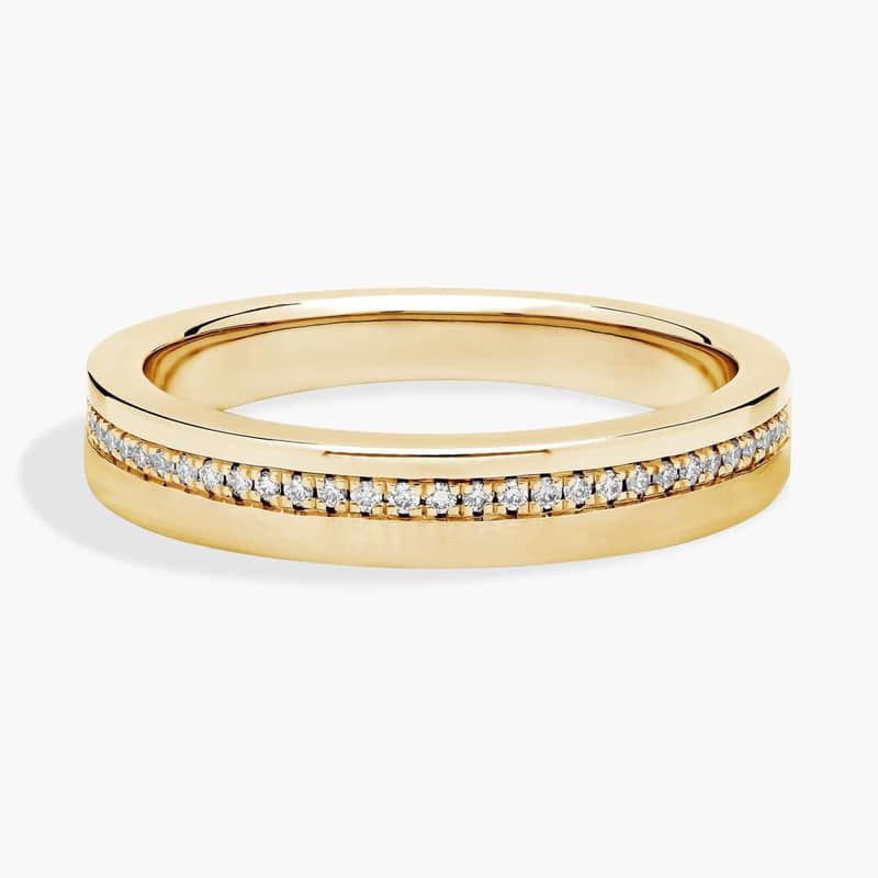 Men's Diamond Pavé Edge Wedding Ring in 14k Yellow Gold (1/6 ct. tw.)