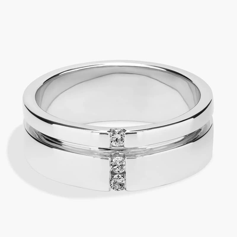 Men's Grooved Diamond Line Band in 14k White Gold (7.6 mm, .1 ct. tw.)