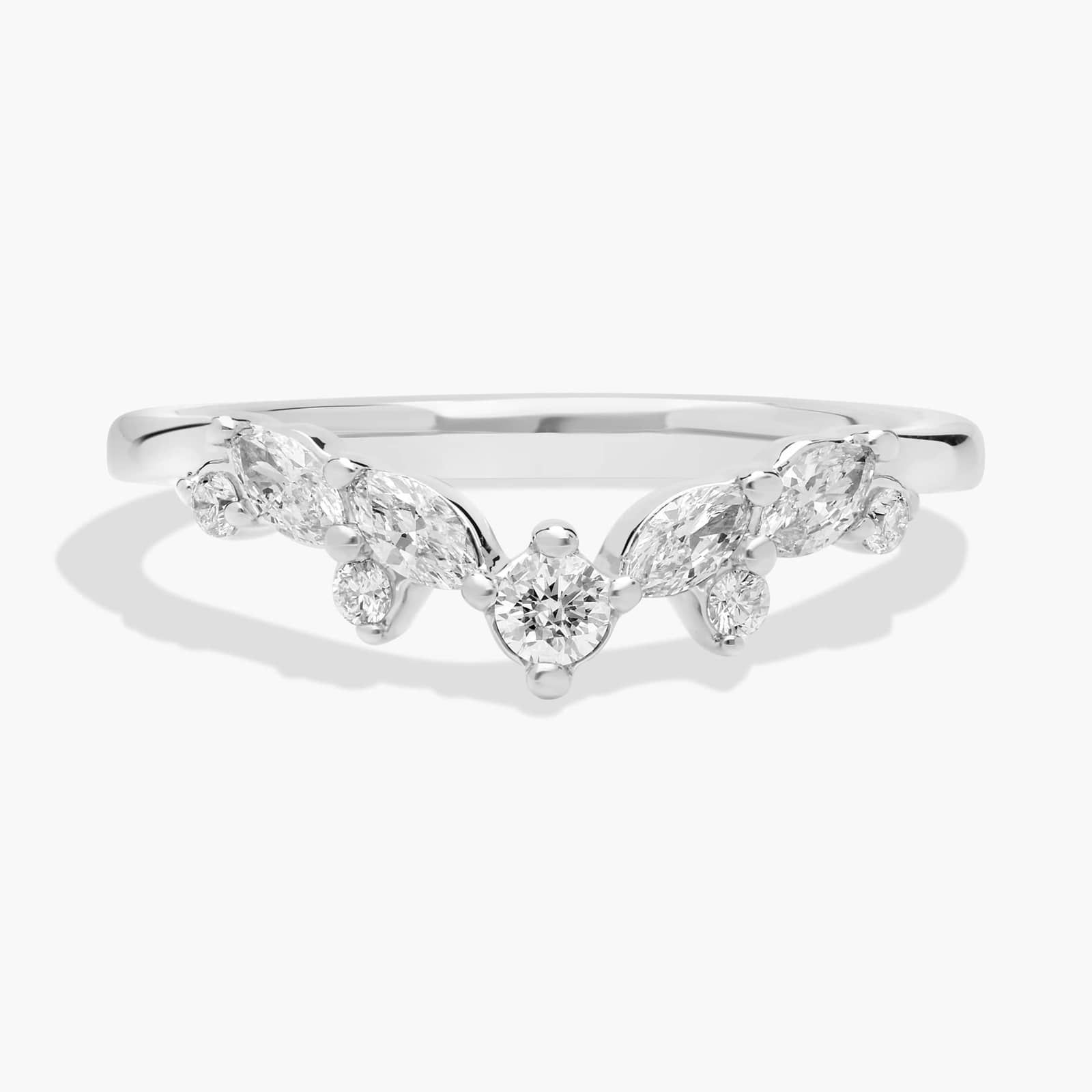 Curved Diamond Chevron Ring in 14K White Gold (1/3 Ct. Tw.)