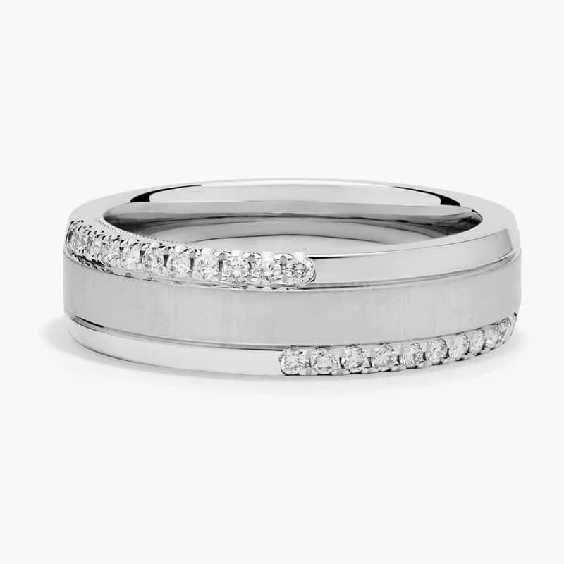 Offset Diamond Wedding Ring in 14K White Gold (1/4 Ct. Tw.)