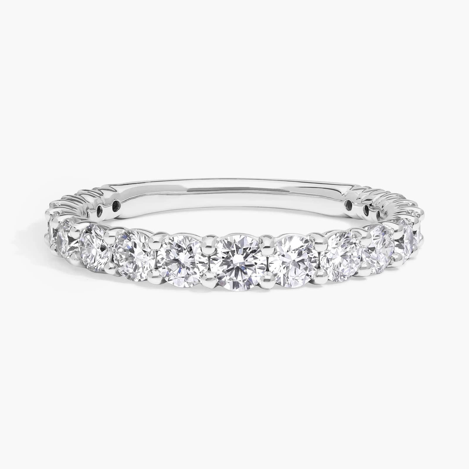Graduating Diamond Shared Prong Wedding Ring with 1 CTW Round Cut Lab-Grown Diamonds in 14K White Gold