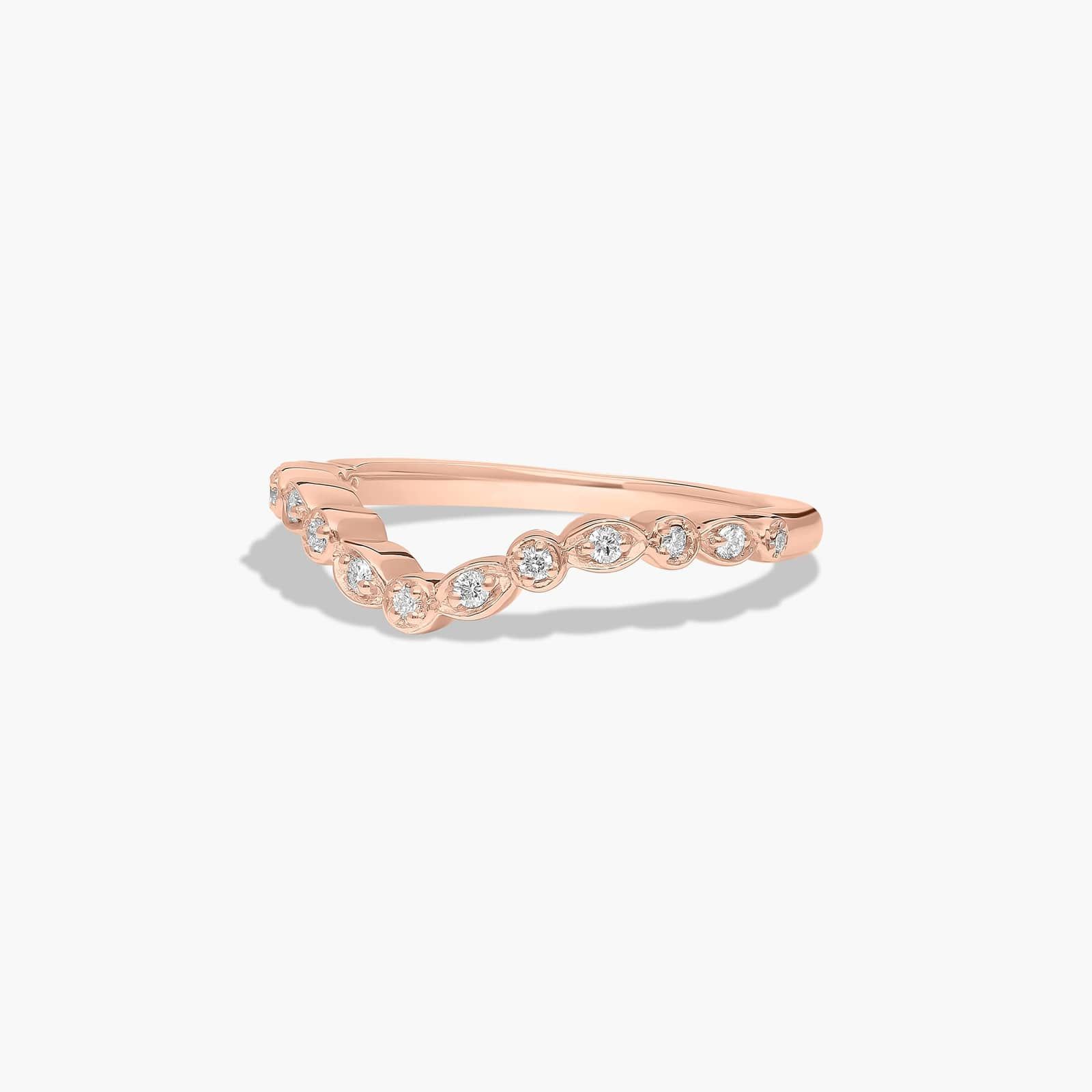 14K Rose Gold Alternating Shape Diamond Band