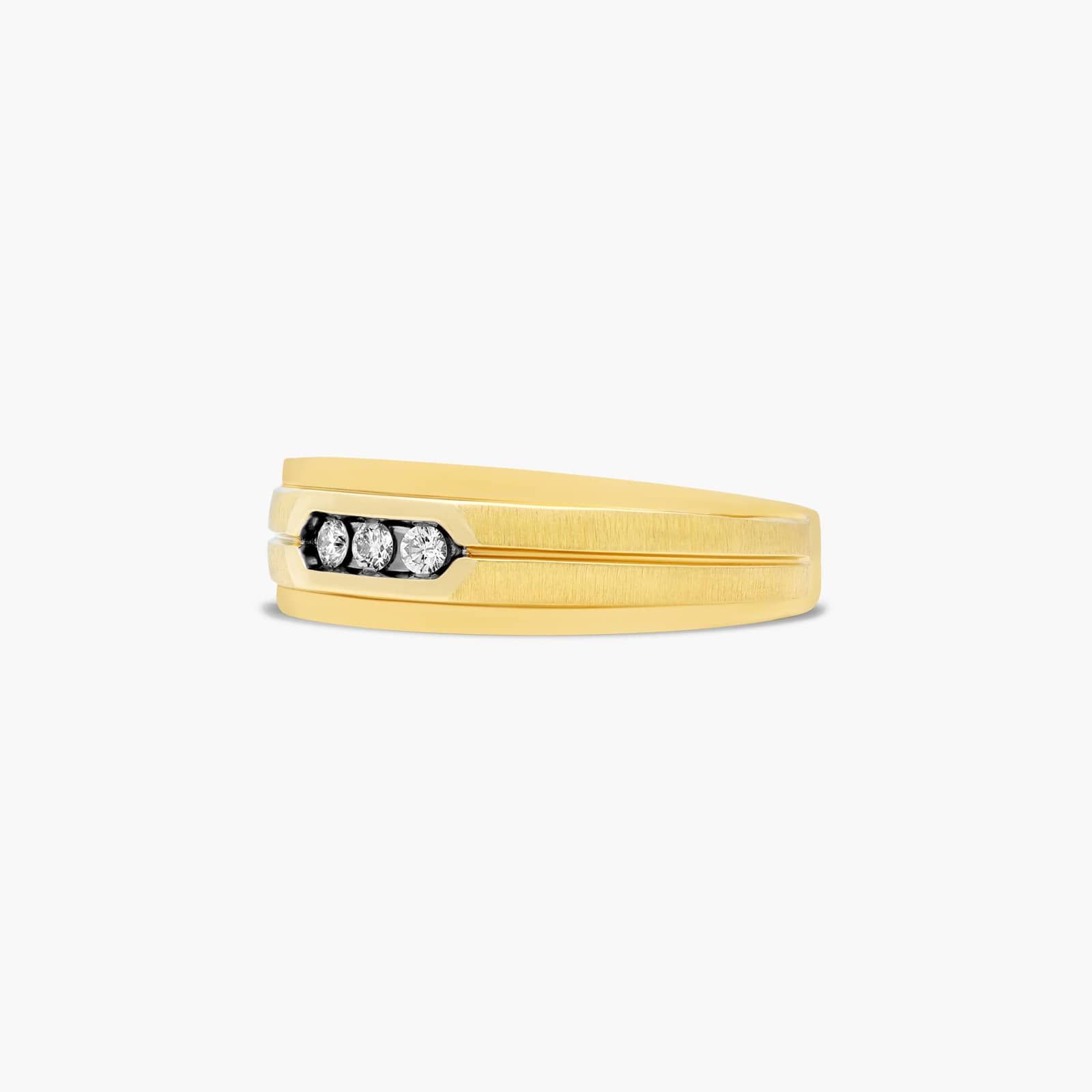 Trio Men's Diamond Wedding Band In 14K Yellow Gold (7.00mm)