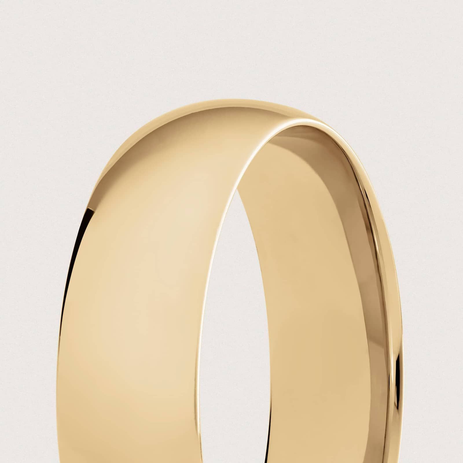 Mid-weight Comfort Fit Wedding Ring in 14k Yellow Gold (6mm)