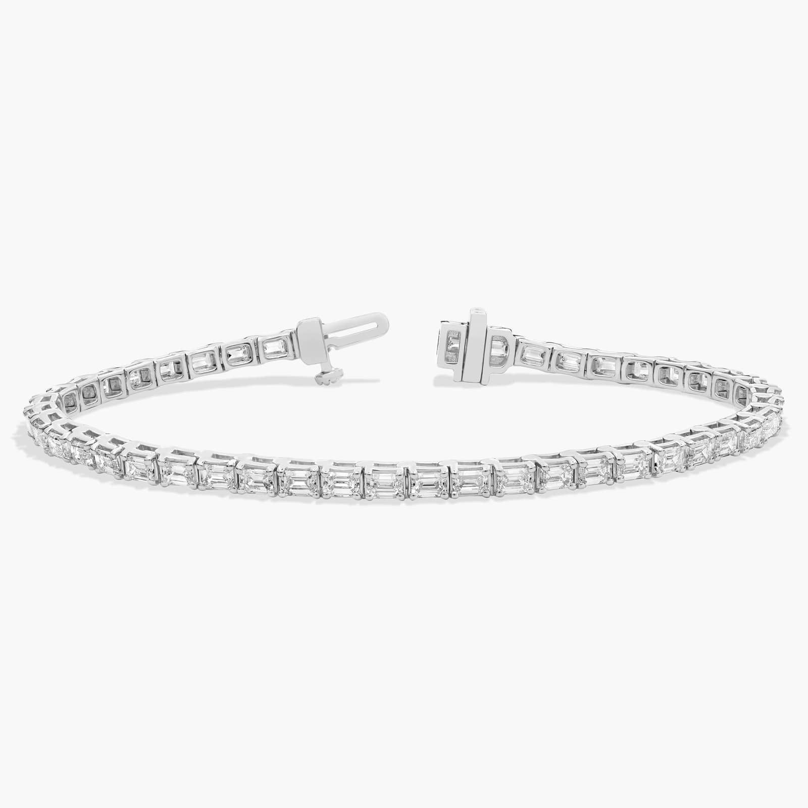 East-West Emerald Cut Diamond Tennis Bracelet in 14K White Gold (5 Ct. Tw.)