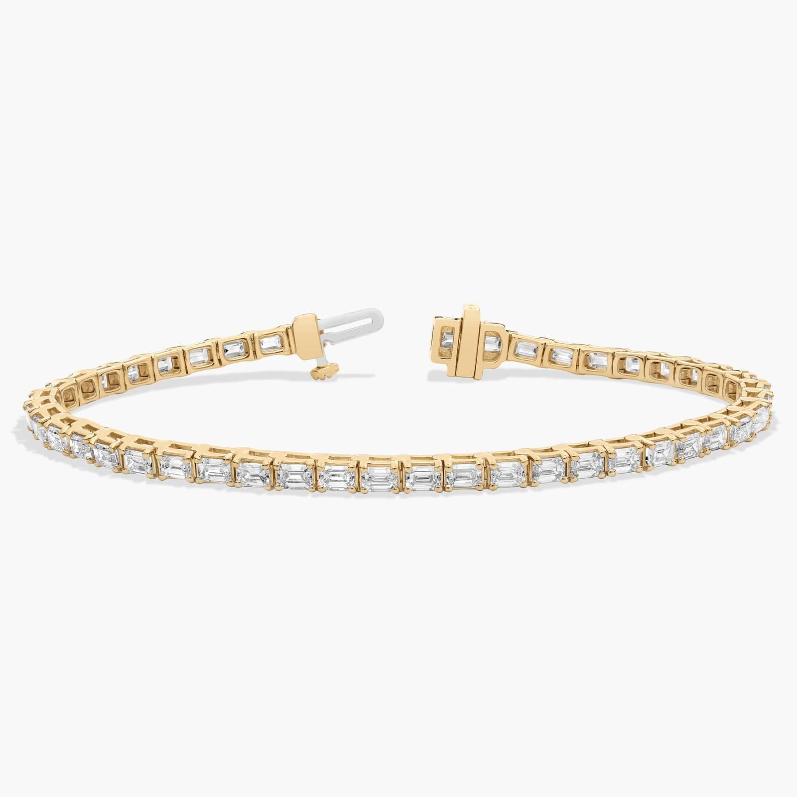 East-West Emerald Cut Diamond Tennis Bracelet in 14K Yellow Gold (5 Ct. Tw.)