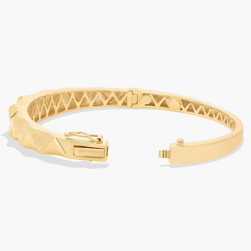 6.75" Zig-Zag Bangle Bracelet in 14K Yellow Gold