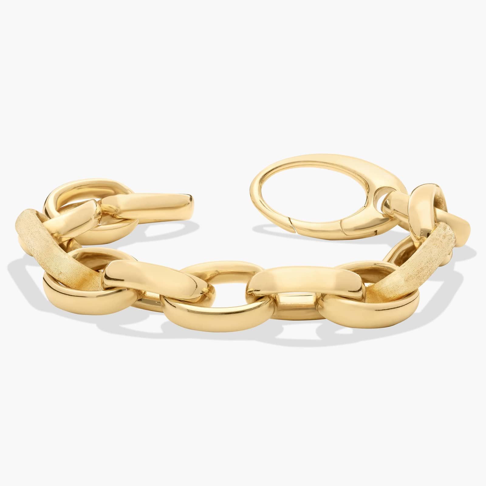 7.75" Oval and Square Open Link Bracelet in 18K Yellow Gold