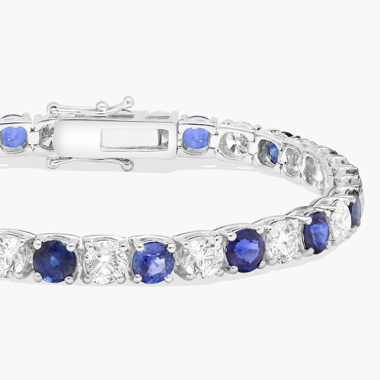 Extraordinary Collection: Alternating Diamond and Sapphire Tennis Bracelet in 18K White Gold