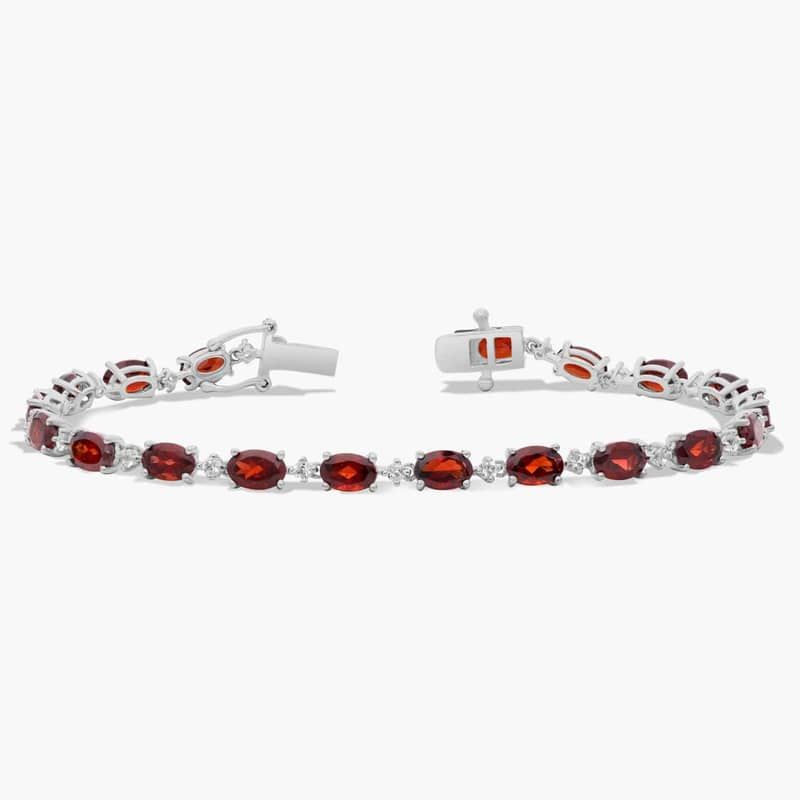 East-west Oval Garnet Fashion Bracelet in Sterling Silver