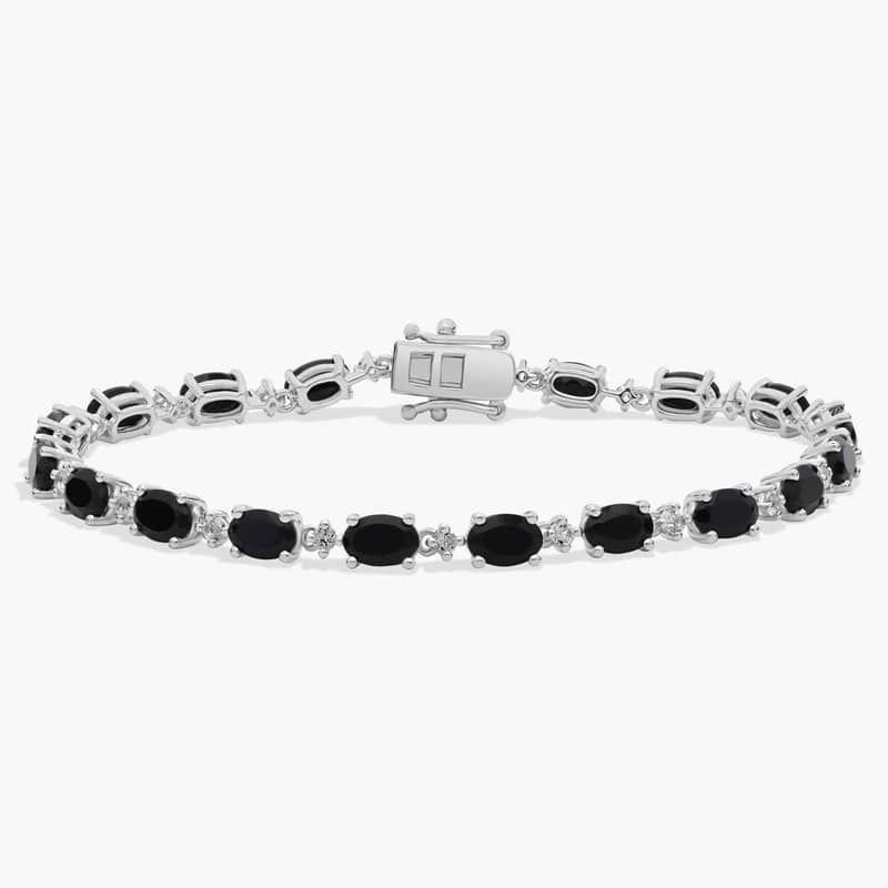 East-west Oval Black Onyx Fashion Bracelet in Sterling Silver