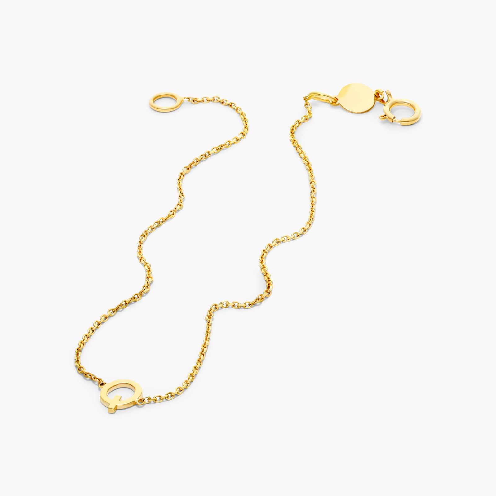 Mini Initial Q Bracelet In 14K Yellow Gold