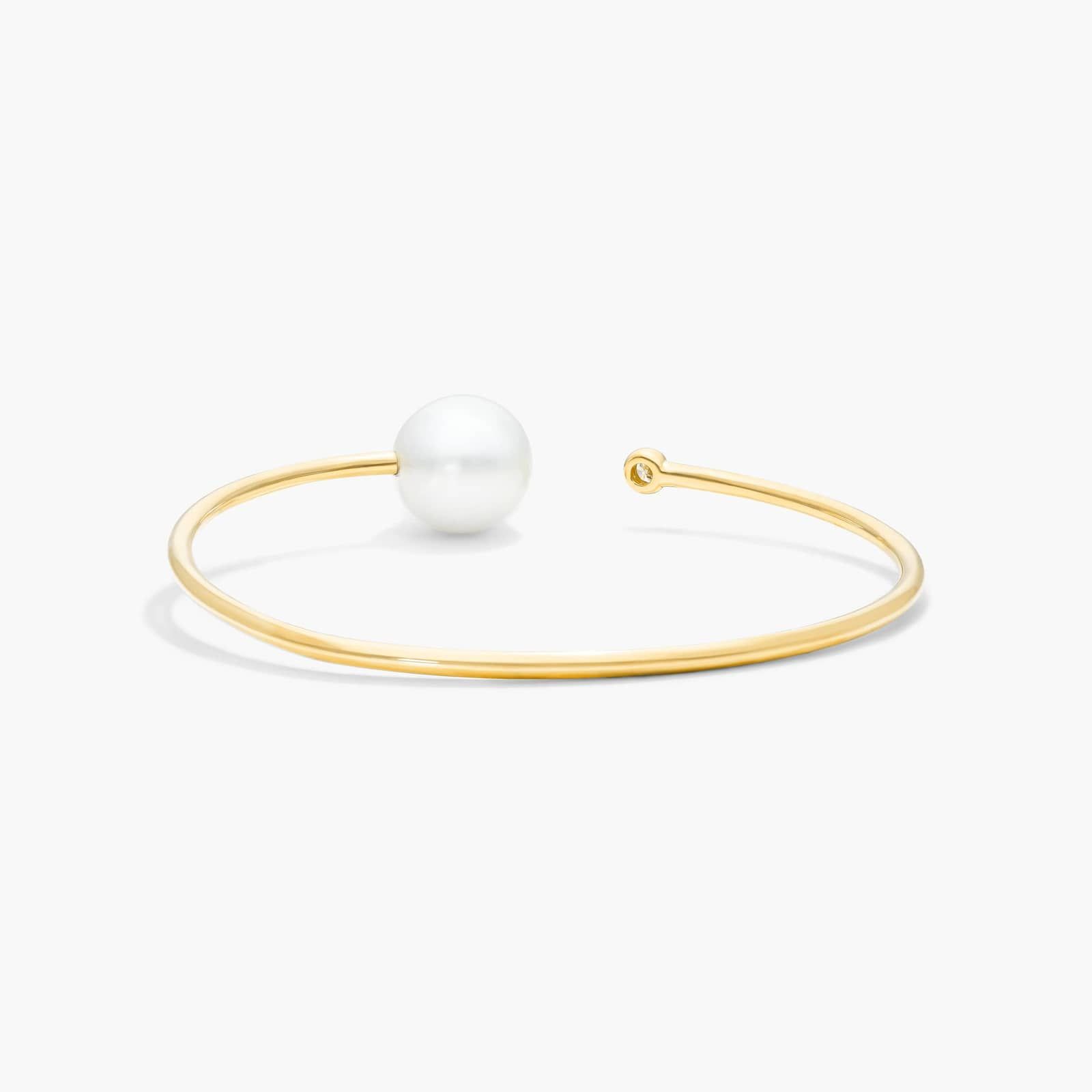 South Sea Cultured Pearl and Bezel Set Diamond Bangle Bracelet In 18K Yellow Gold By James Allen