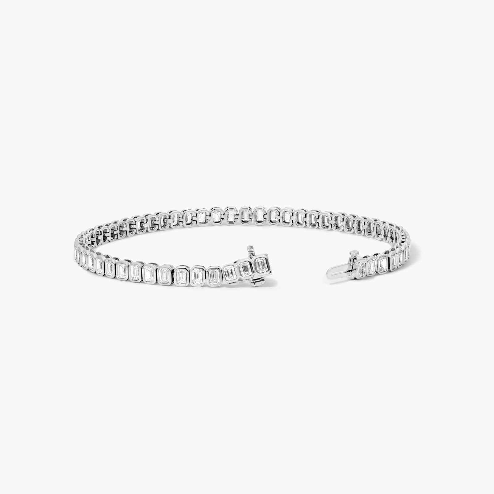 Bezel Tennis Bracelet With Emerald Cut Diamonds In 14K White Gold By James Allen