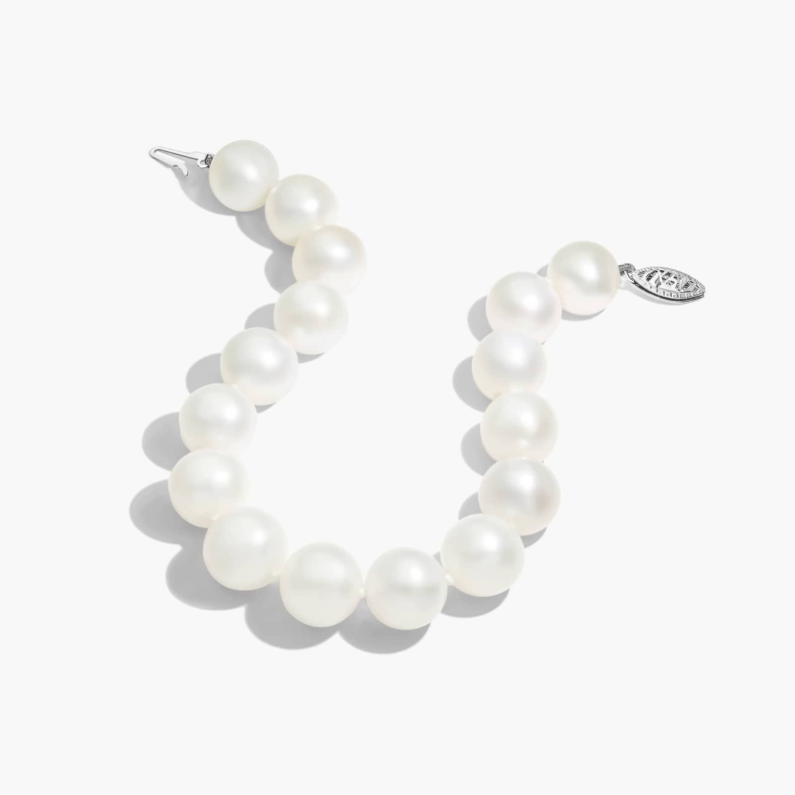 Freshwater Cultured Pearl Fish Clasp Bracelet In 14K White Gold (10-11 mm) By James Allen