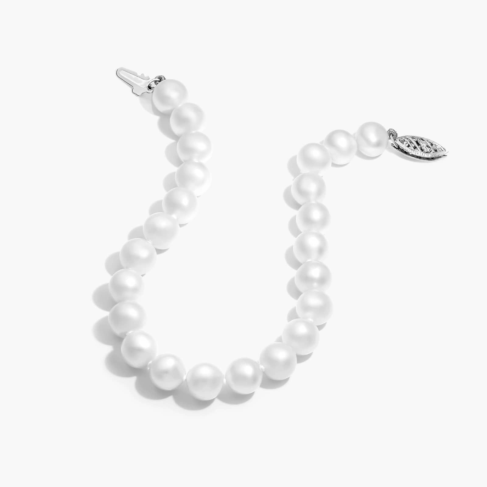 Freshwater Cultured Pearl Fish Clasp Bracelet In 14K White Gold (7-8 mm) By James Allen