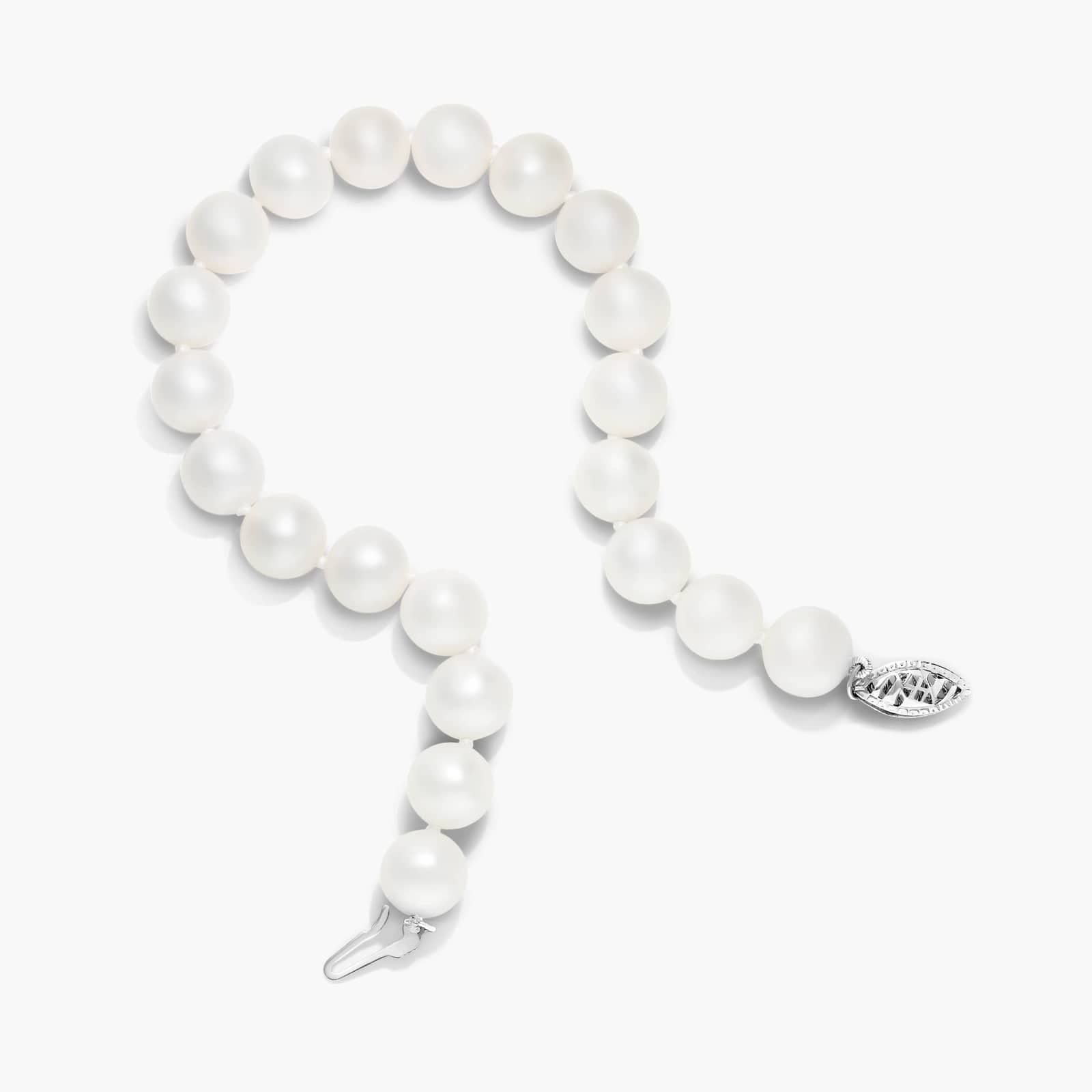 Freshwater Cultured Pearl Fish Clasp Bracelet In 14K White Gold (8-9 mm) By James Allen