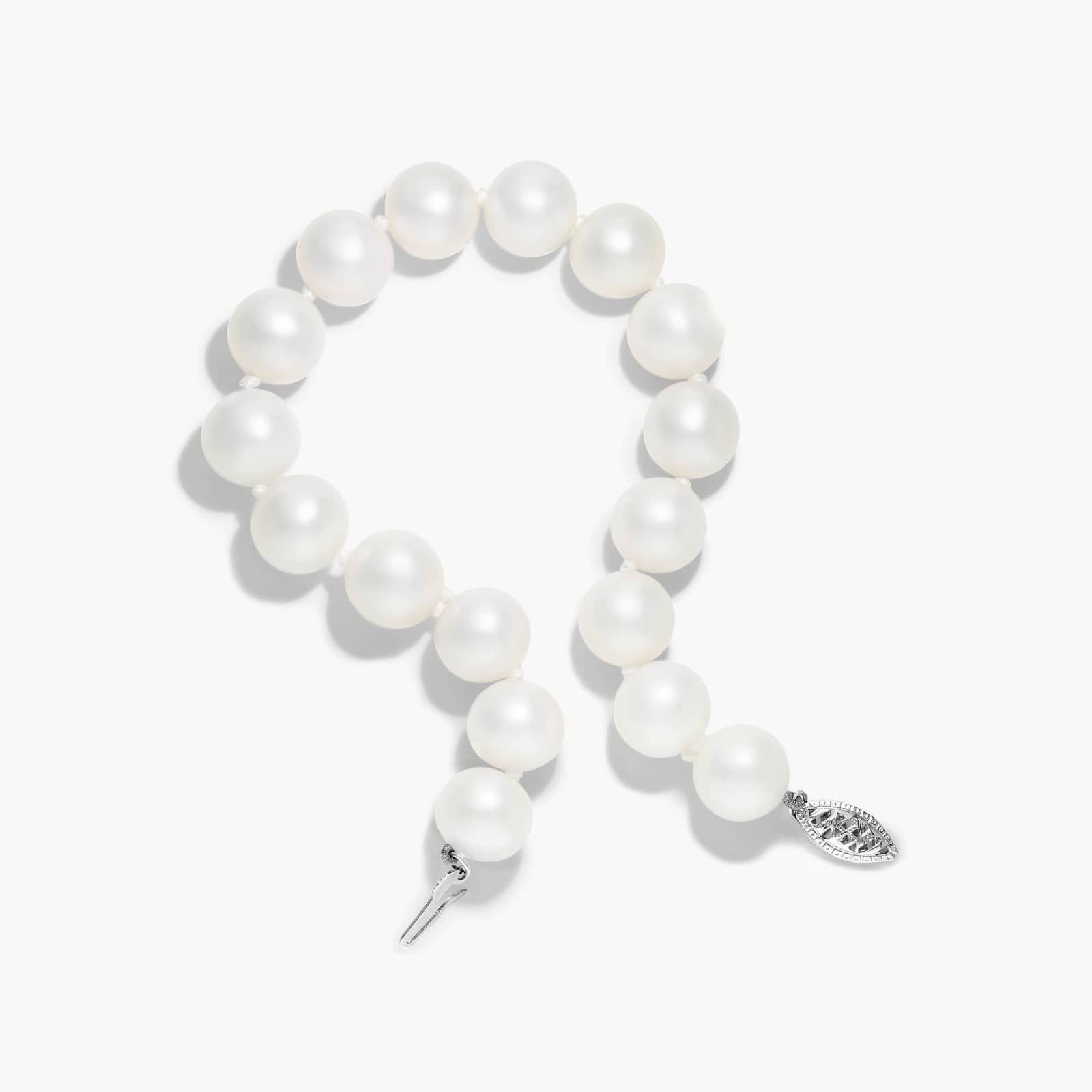 Freshwater Cultured Pearl Fish Clasp Bracelet In 14K White Gold (9-10 mm) By James Allen