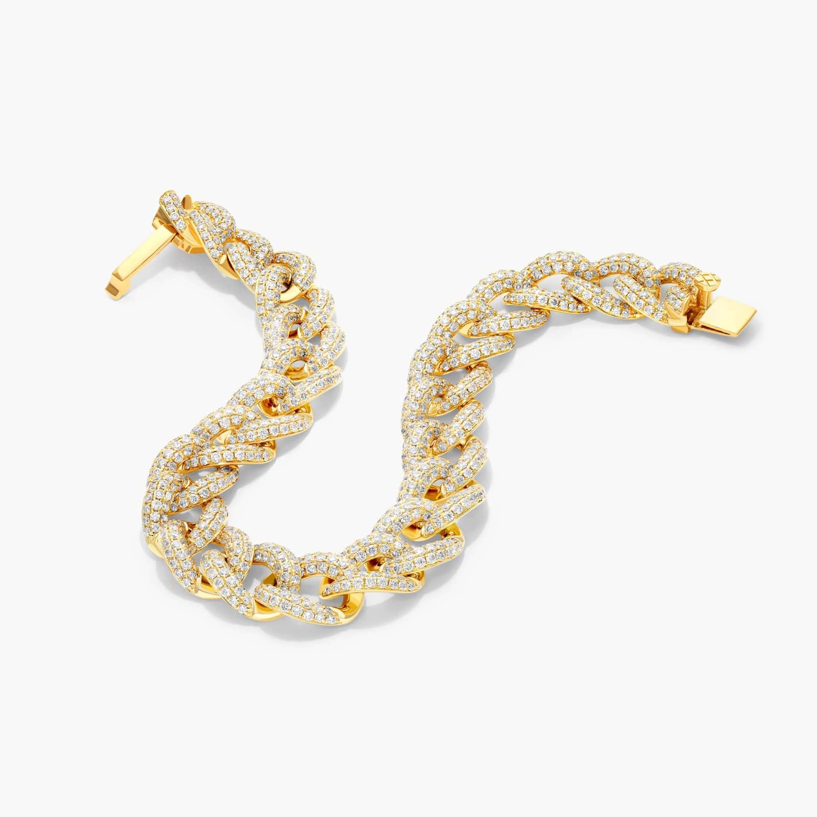 Pavé Curb Chain Diamond Bracelet In 14K Yellow Gold By James Allen