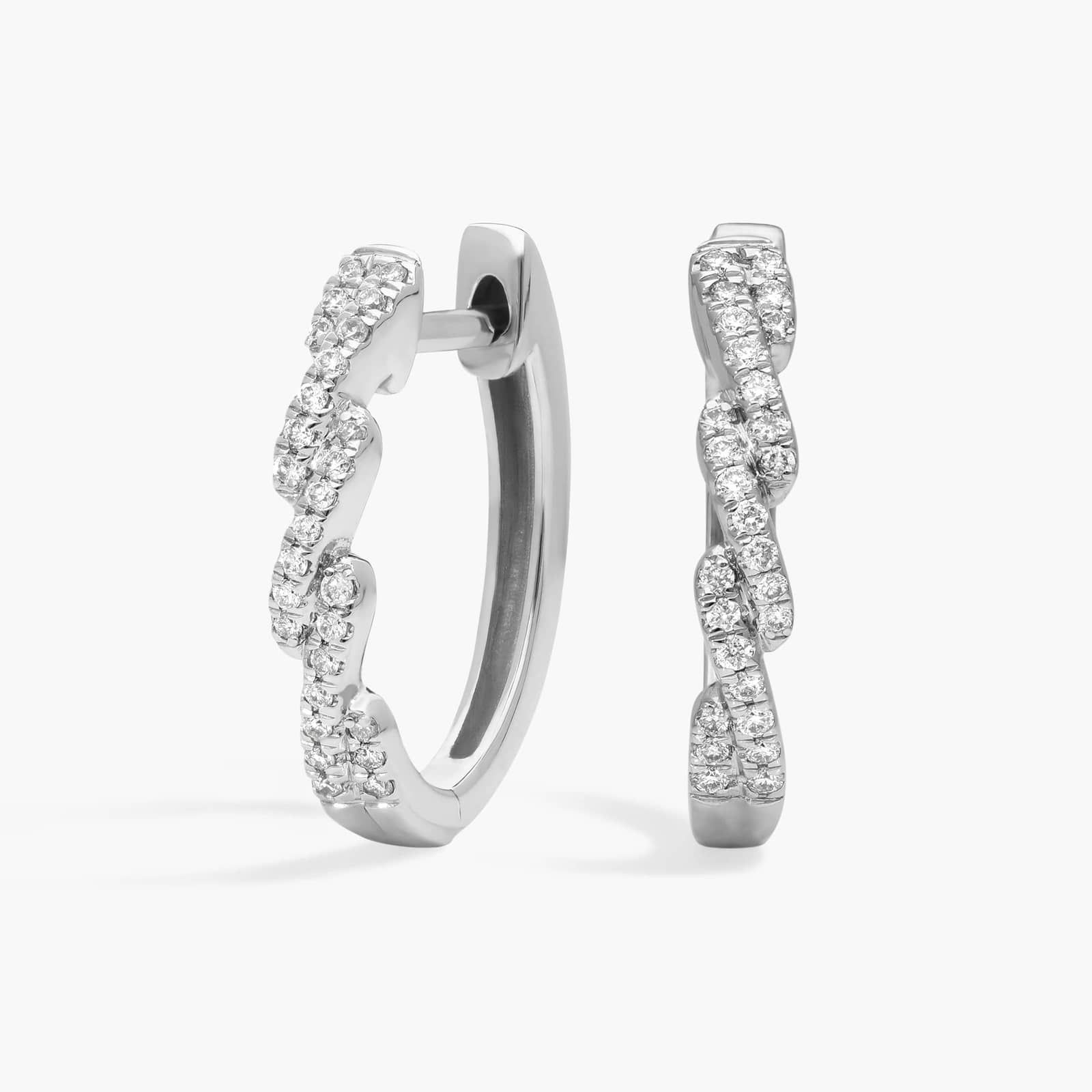 Diamond Pave Twist Hoop Earrings in 14k White Gold (1/4 ct. tw.)